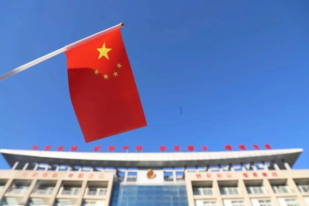 跳出深坑